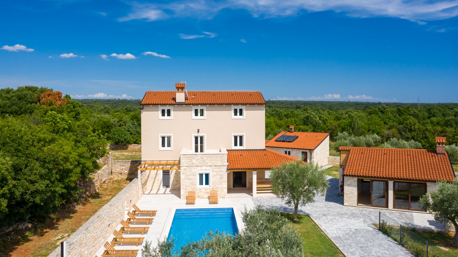 Villa Kata