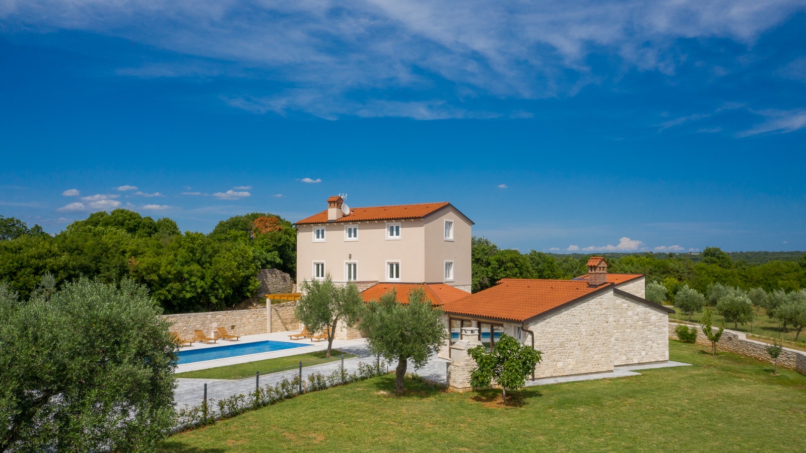 Villa Kata